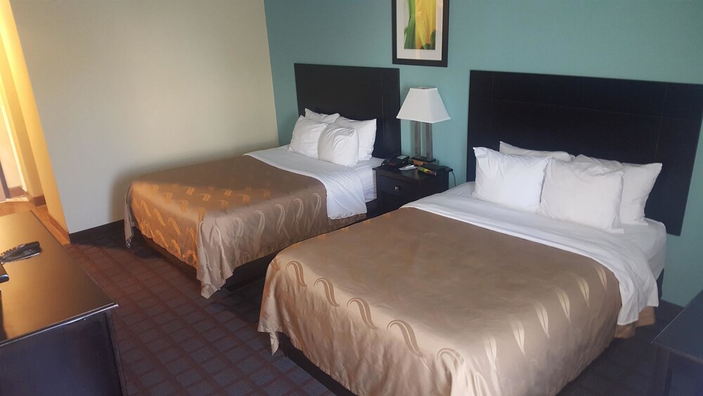 SureStay Plus Hotel by Best Western Blue Springs - photo 13