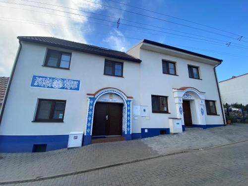 Apartment Sklipek Alsop — 4-Star Luxury Hotel in Mutenice, Czech Republic
