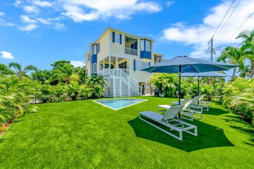 Casa Bella — 4-Star Luxury Hotel in Holmes Beach, United States