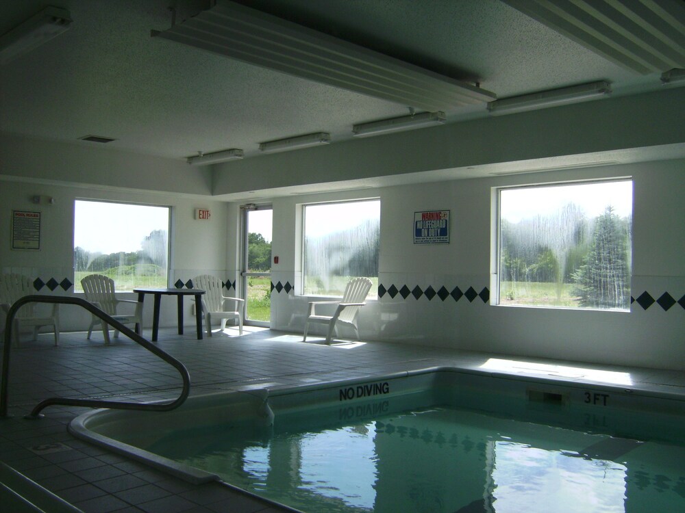 Astoria Inn - photo 7