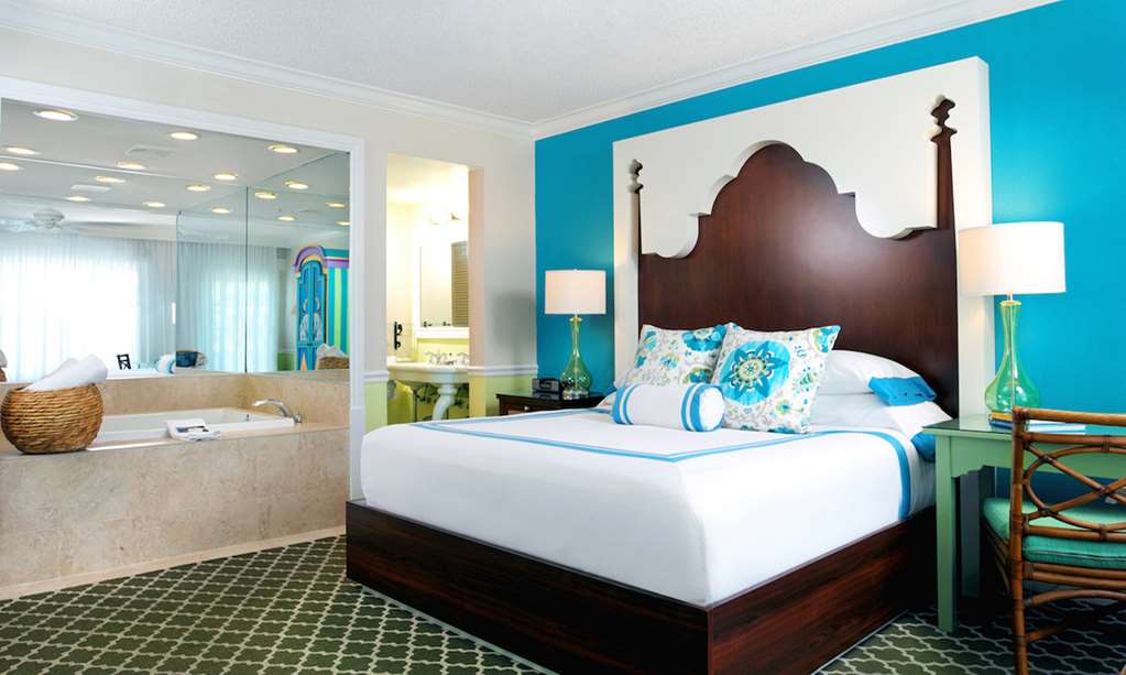 Ocean Key Resort A Noble House Resort - photo 22