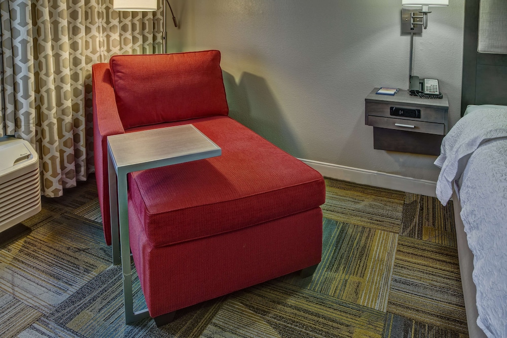 Hampton Inn & Suites Memphis Wolfchase Galleria - photo 25