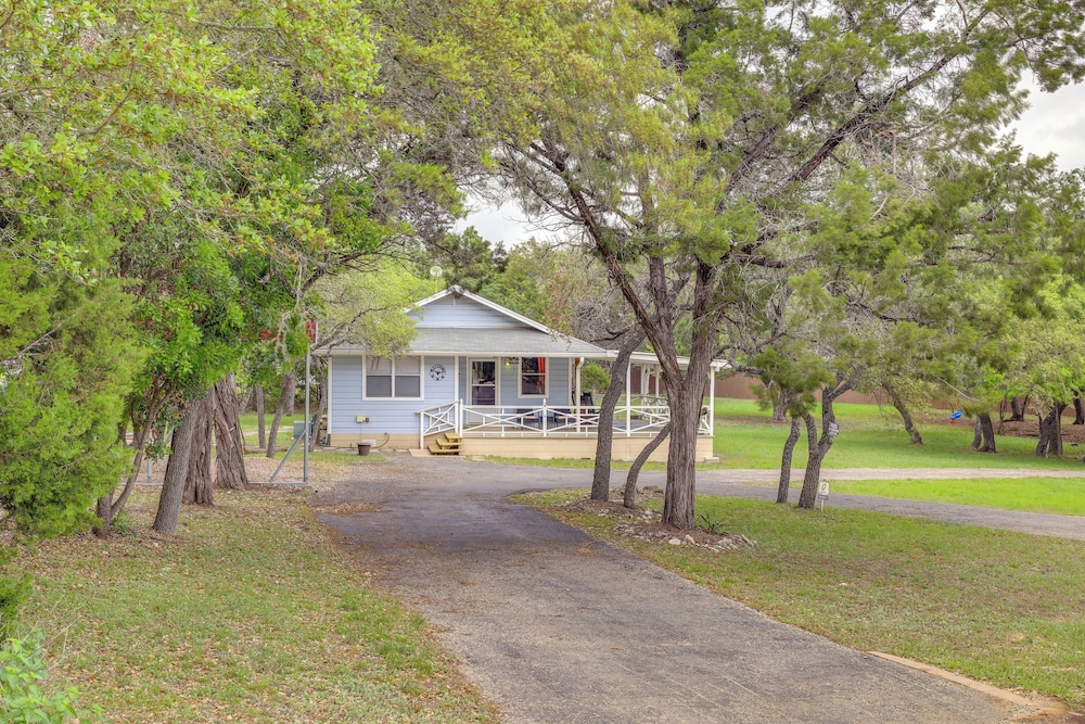 Canyon Lake Home with Resort Amenities and Fire Pit - photo 14