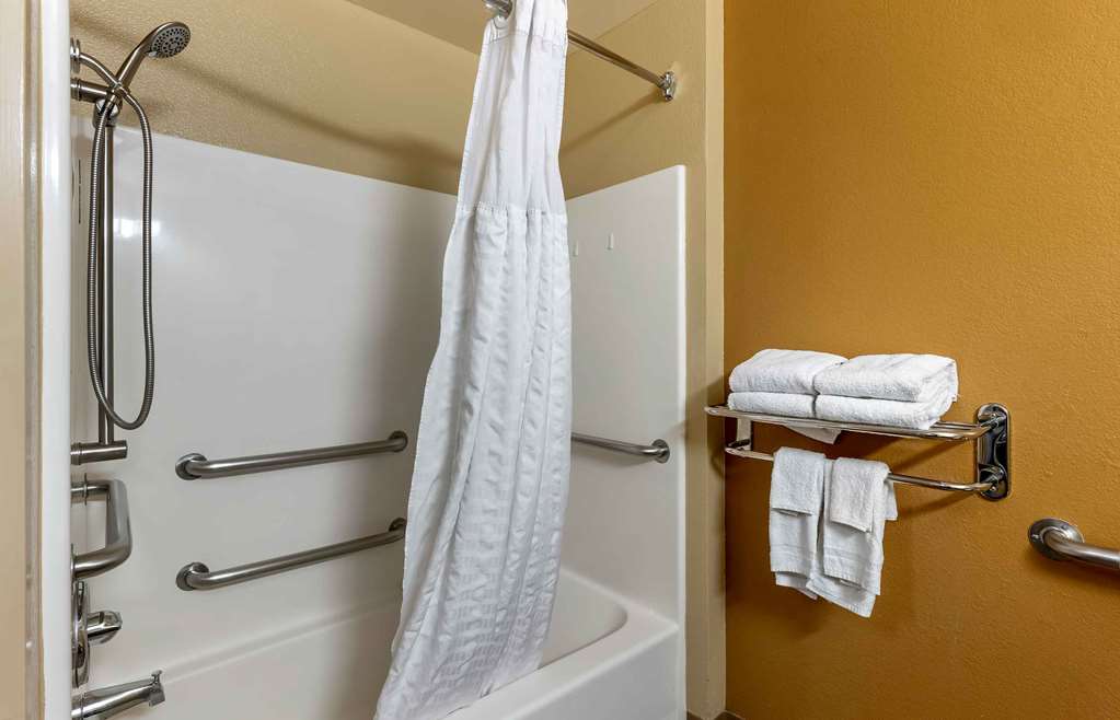 Extended Stay America Suites Chicago Skokie - photo 30