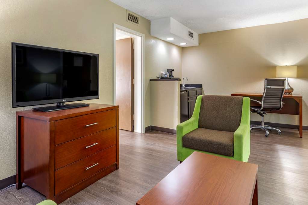 Comfort Inn Fort Mill Amusement Park at Carowinds Blvd - photo 21