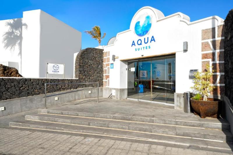 Aqua Suites — hotel in Tias