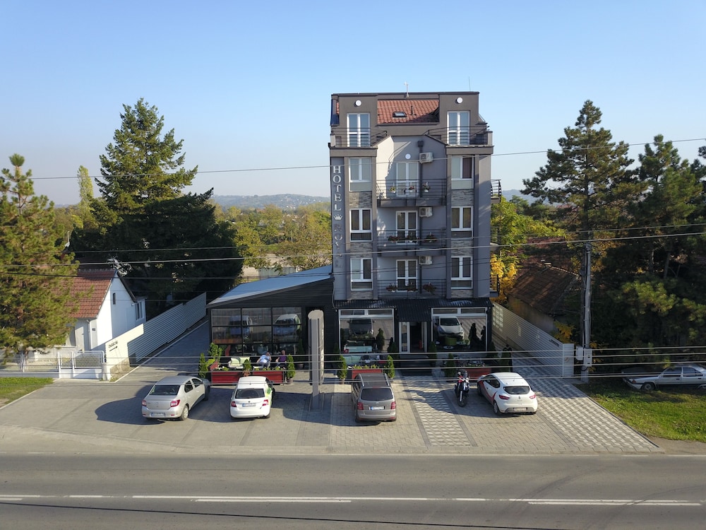 Hostel Royal 6019005 — Obrenovac