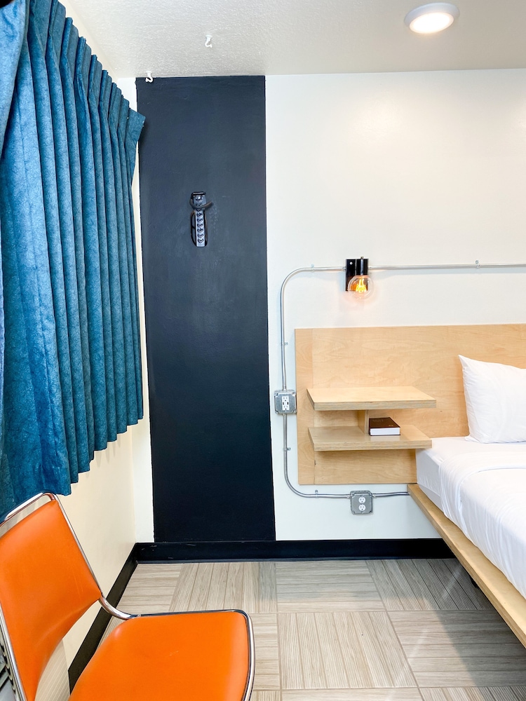 Hotel Corvallis - photo 6