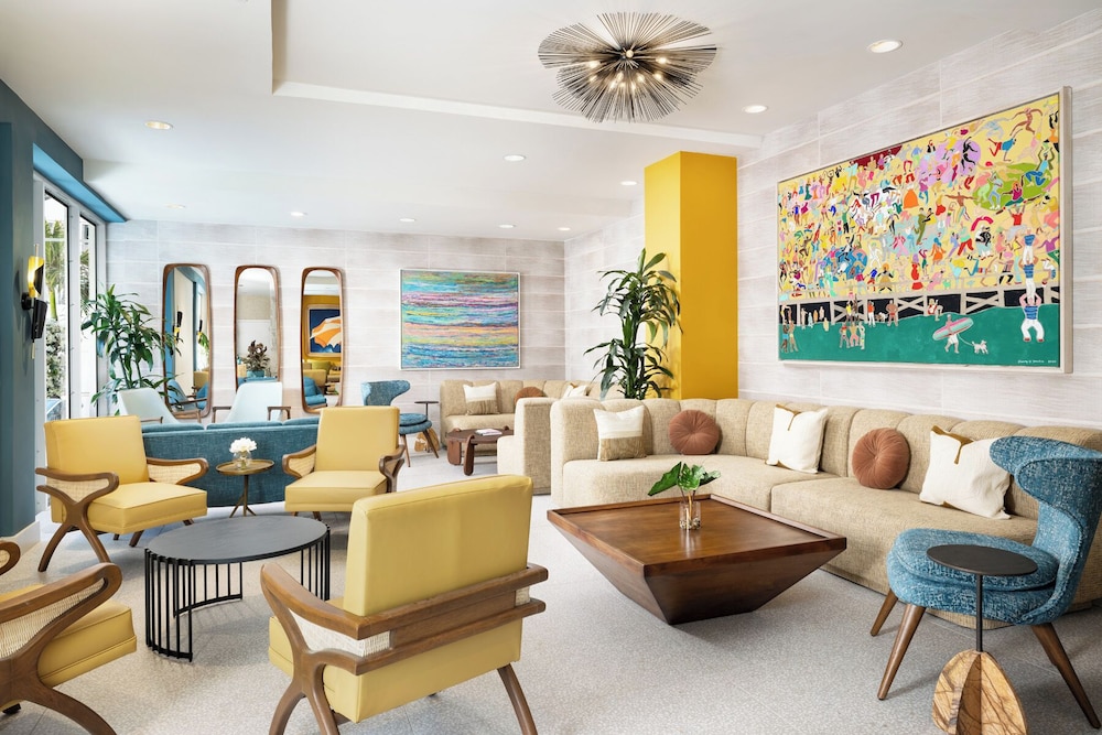 Hampton Inn Miami Beach Mid Beach FL - photo 2