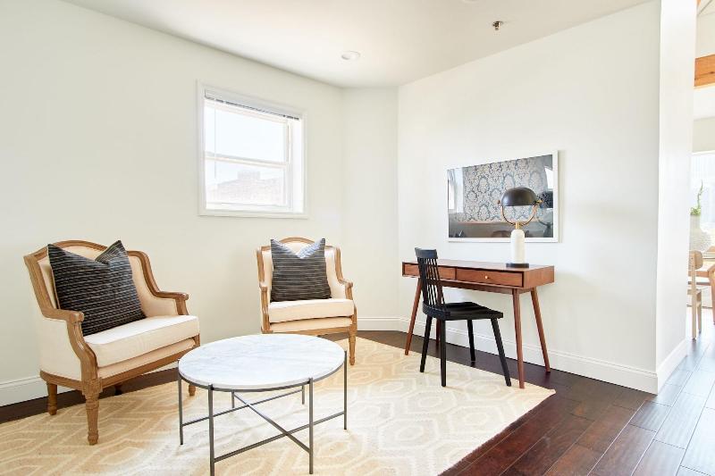 One Baltimore Place by Sonder - photo 56