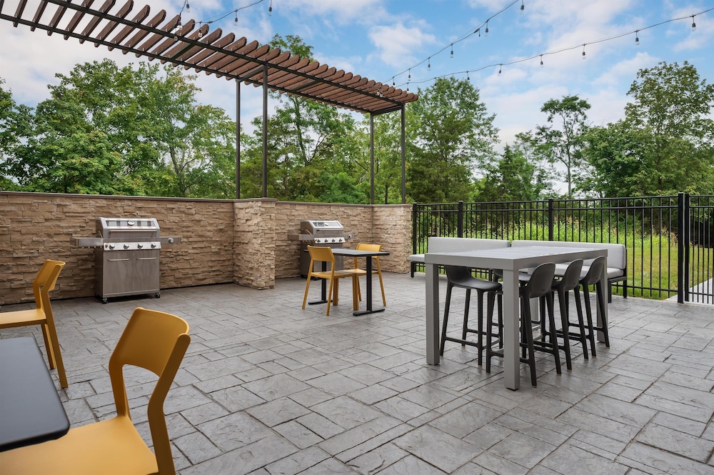 Home2 Suites by Hilton Cincinnati Eastgate - photo 18