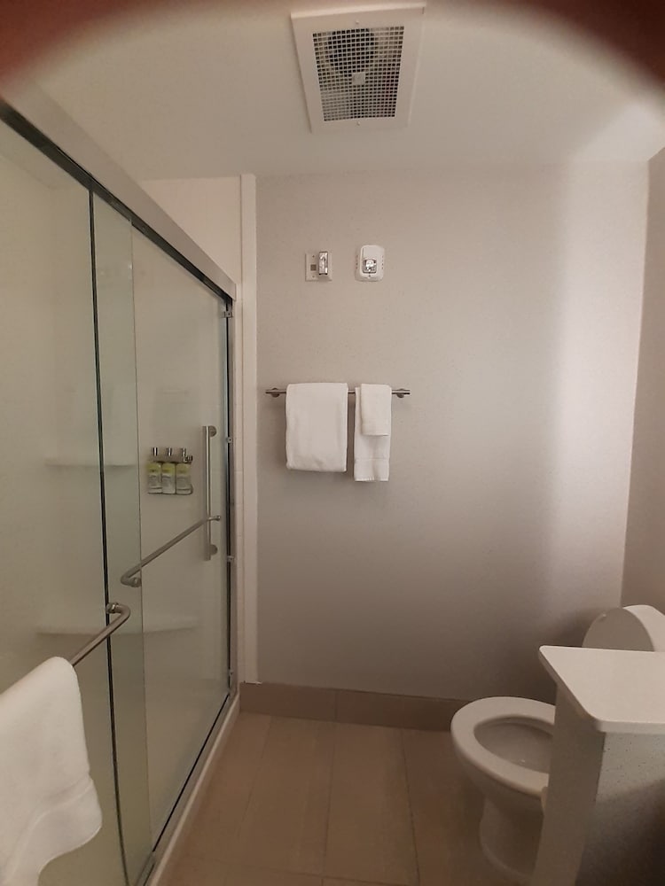 Holiday Inn Express Richburg by IHG - photo 18