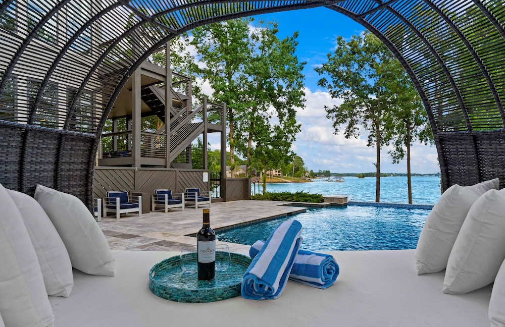 Lake Norman Getaway - photo 47