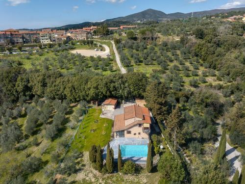 Villa Cristina — 4-Star Luxury Hotel in Riparbella, Italy