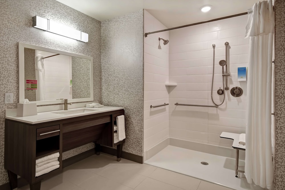 Home2 Suites by Hilton Jekyll Island - photo 19