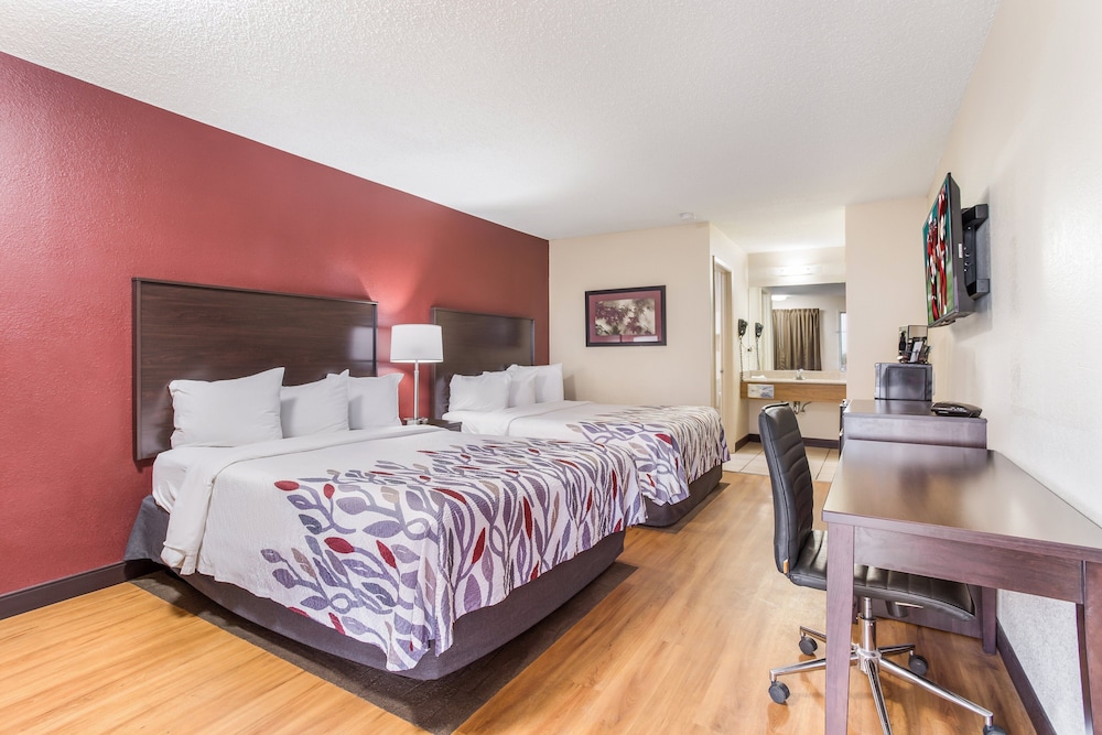 Red Roof Inn Albuquerque Midtown - photo 20