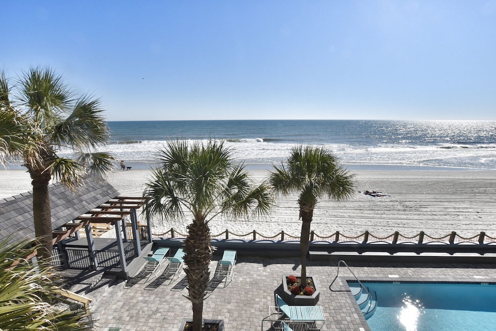 0209 Waters Edge Resort 1 Bedroom Condo by RedAwning in Murrells Inlet, United States