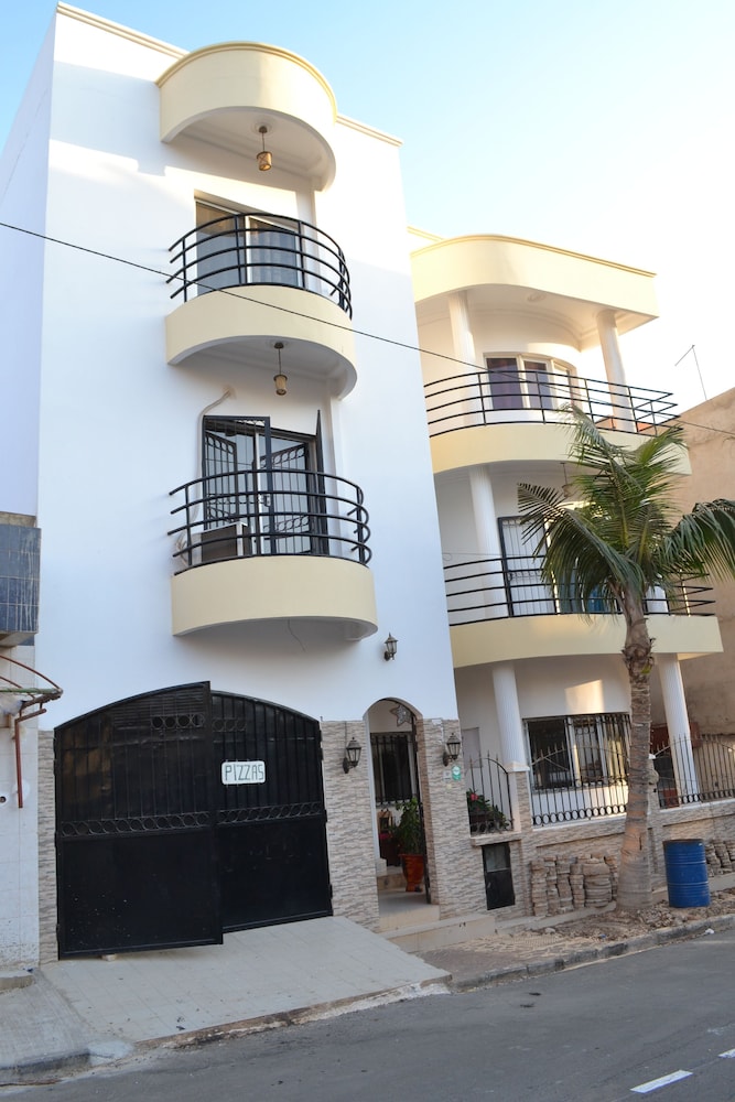 Maria Hotel - carbon neutral hotel in Dakar