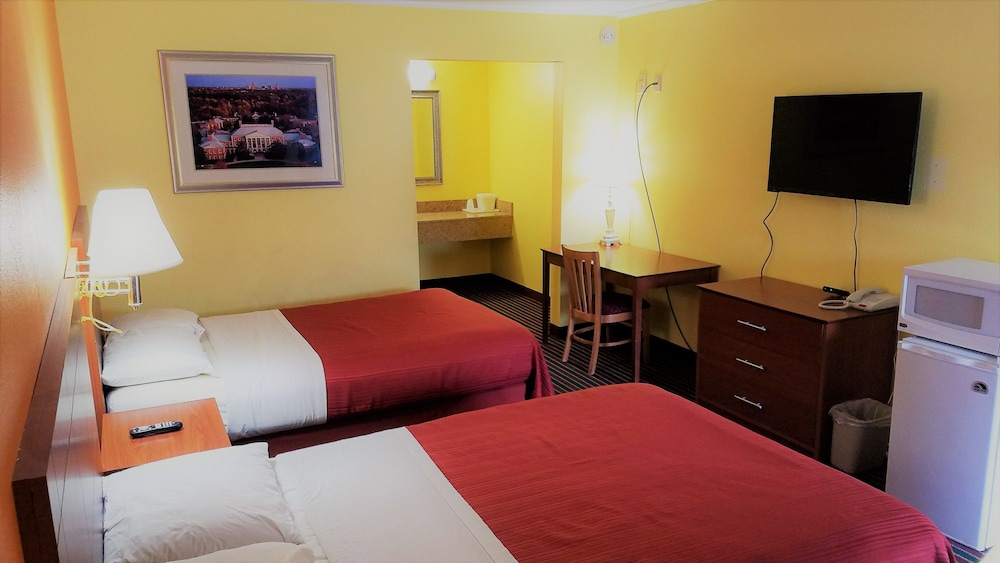 Roadway Inn - photo 8