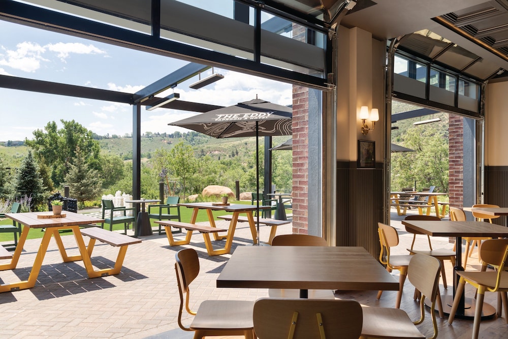 The Eddy Taproom & Hotel - photo 41