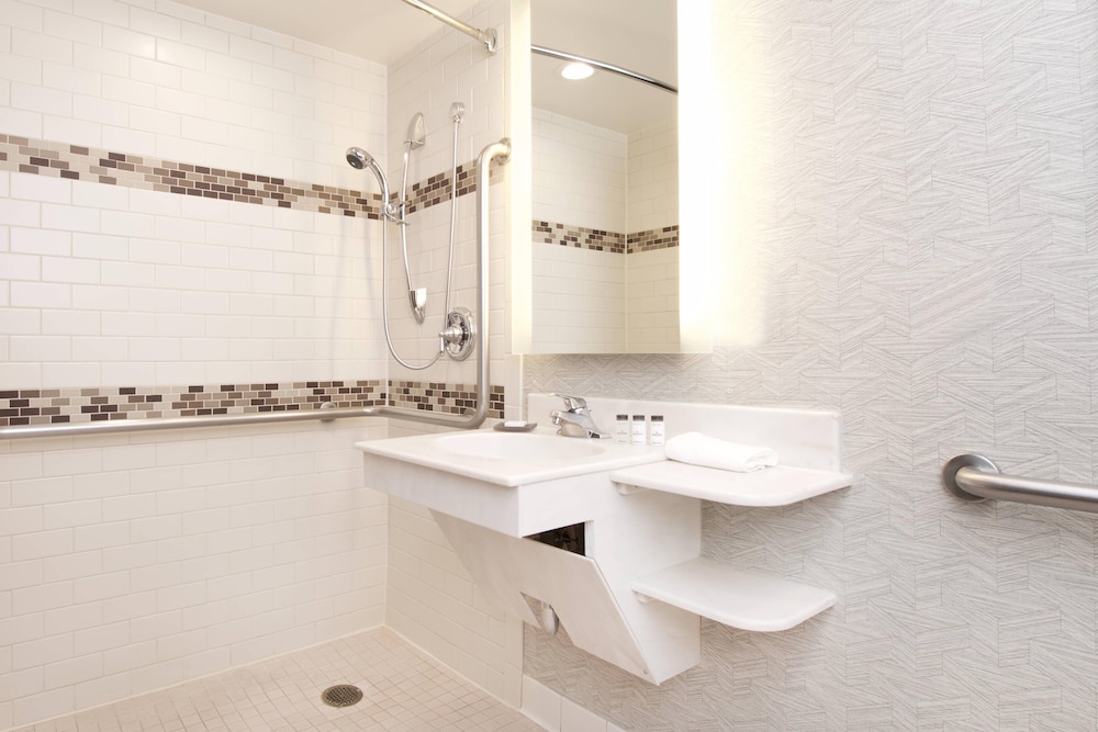 Sheraton Anchorage Hotel - photo 48
