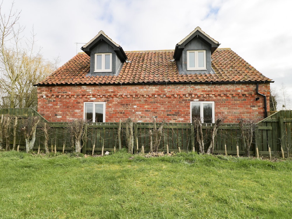 Pipistrelle Cottage — 4-Star Luxury Hotel in Driffield, United Kingdom