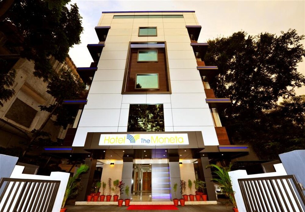 Hotel The Moneta - carbon neutral hotel in Pune