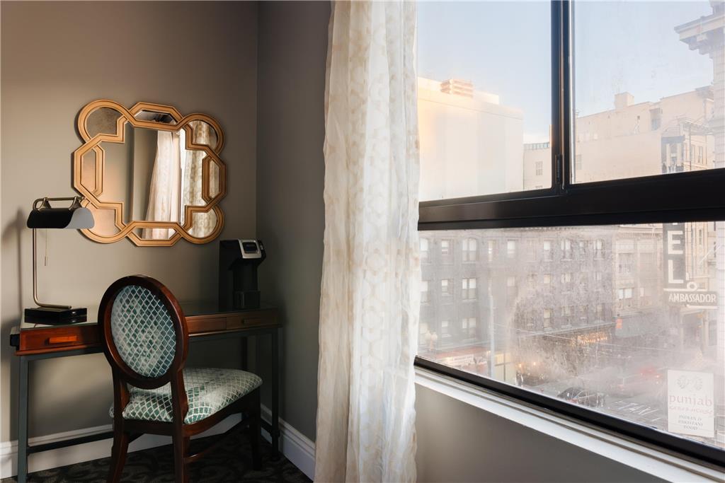 Hotel Bijou - photo 25