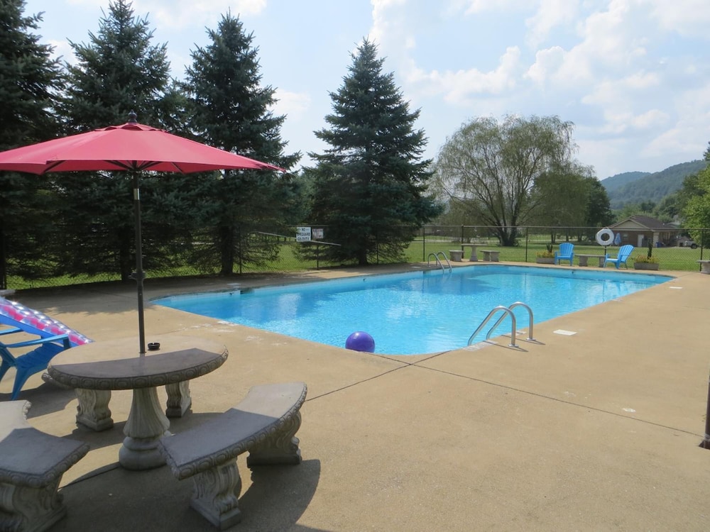 Americourt Hotel - photo 31