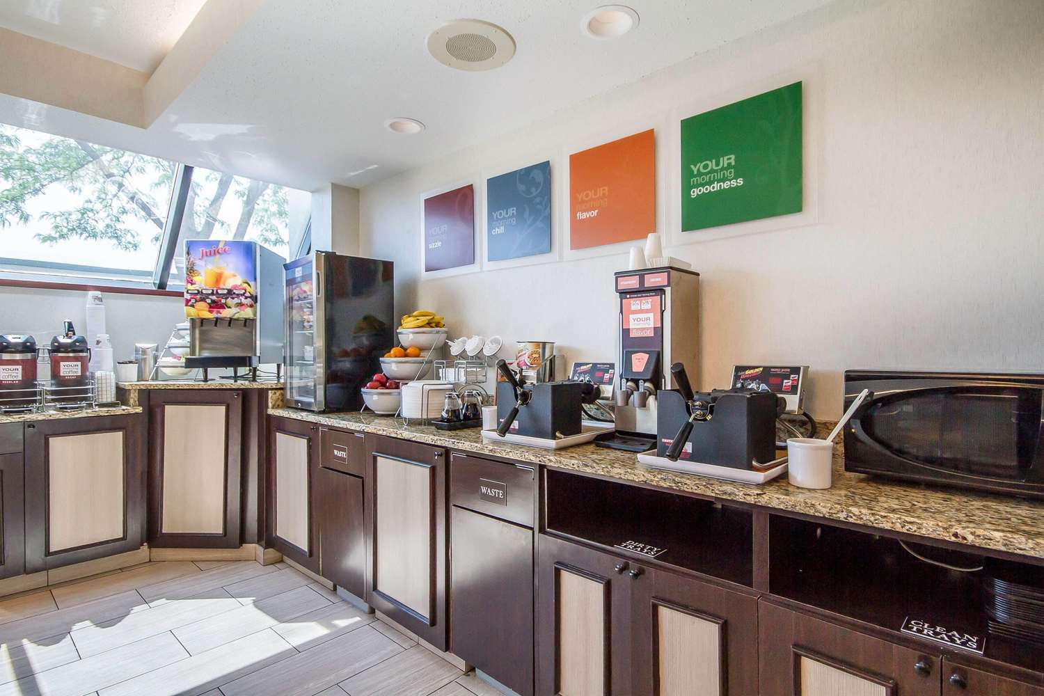 Hotel Monona - photo 14