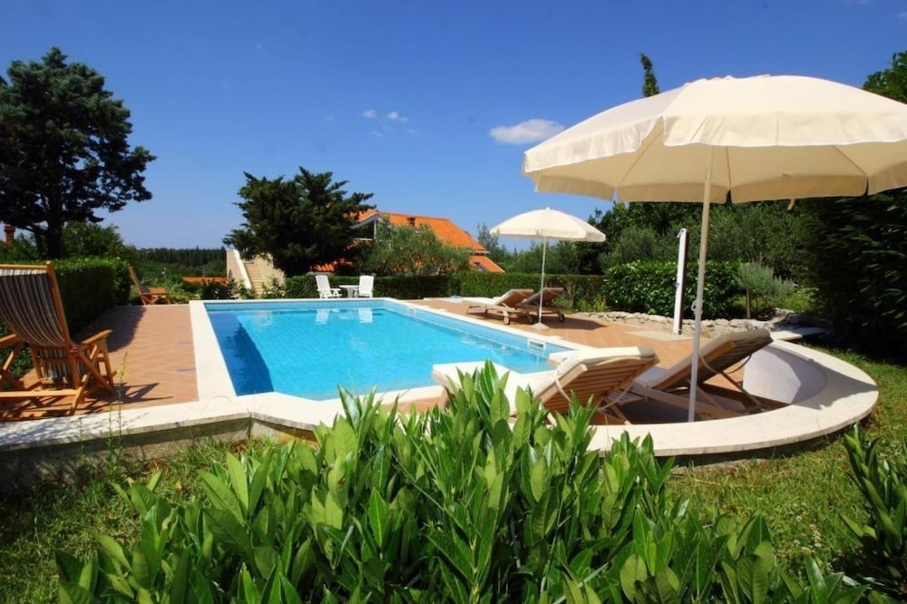 Villa Boskovic — 4-Star Luxury Hotel in Cavtat, Croatia