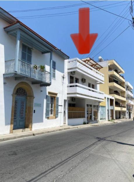 Past or Tail hostel