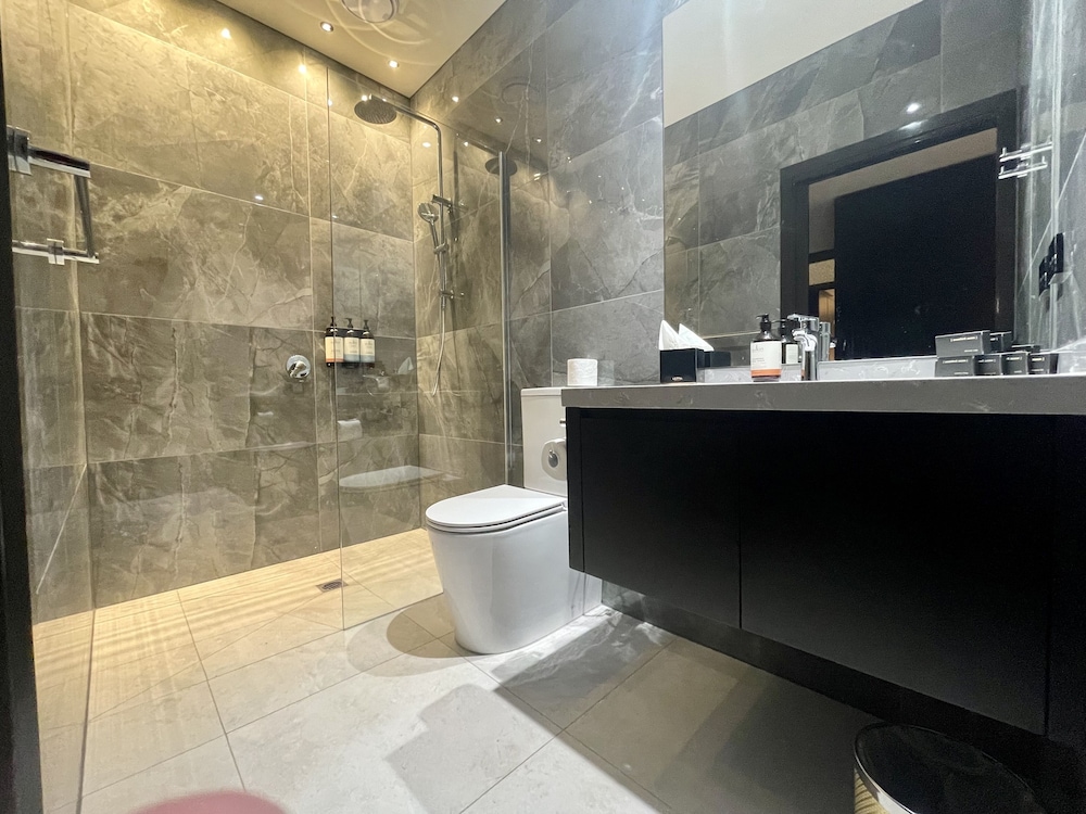 Platinum Rooms — Melton — photo 4