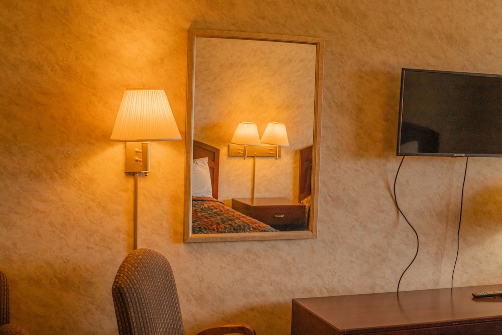 Colfax Inn - photo 49