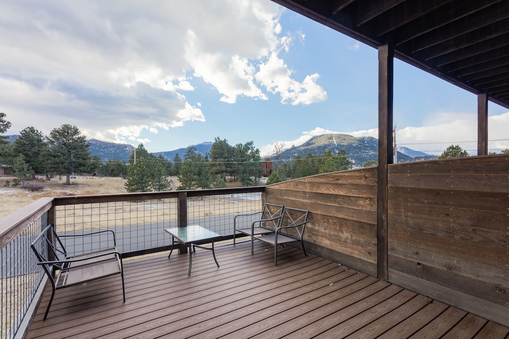 Coyote Mountain Lodge - photo 19