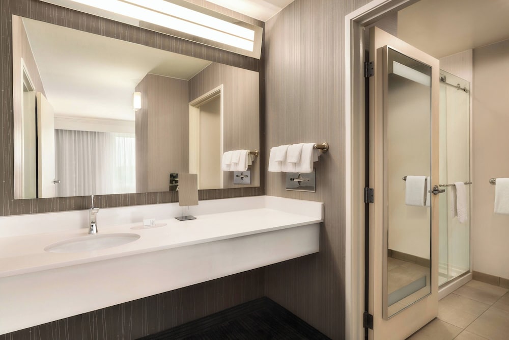 Courtyard by Marriott Philadelphia Montgomeryville - photo 19