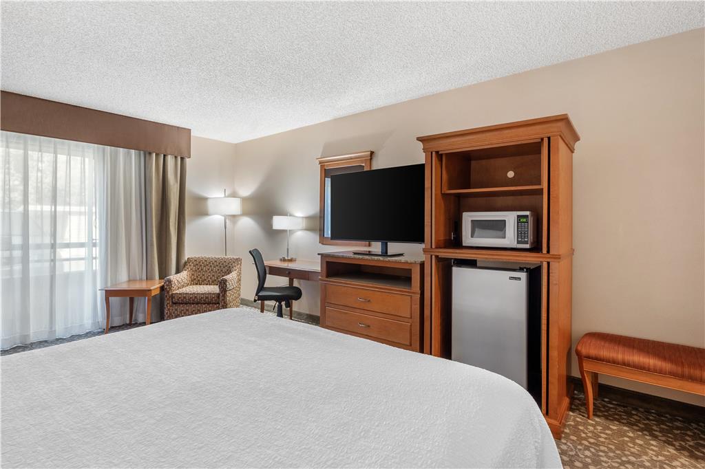 Best Western Plus Oak Harbor Hotel & Conference Center - photo 22
