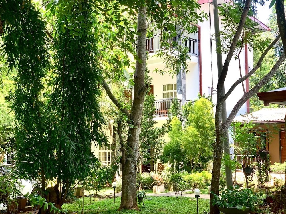 Imperial Resort in Unknown City, Sri Lanka