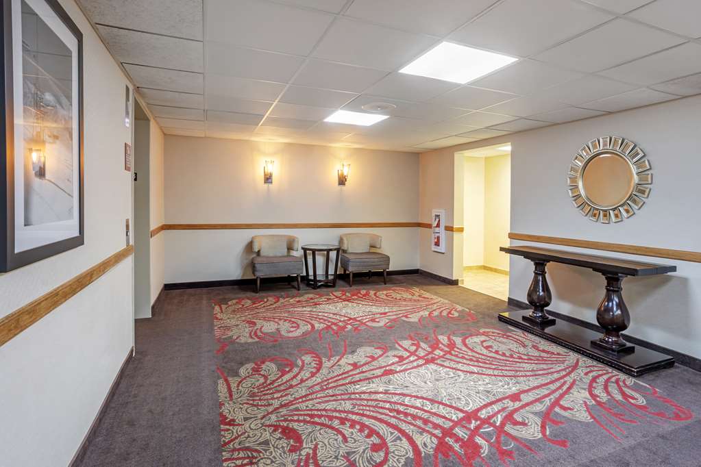 Best Western Inn At Blakeslee pocono - photo 64