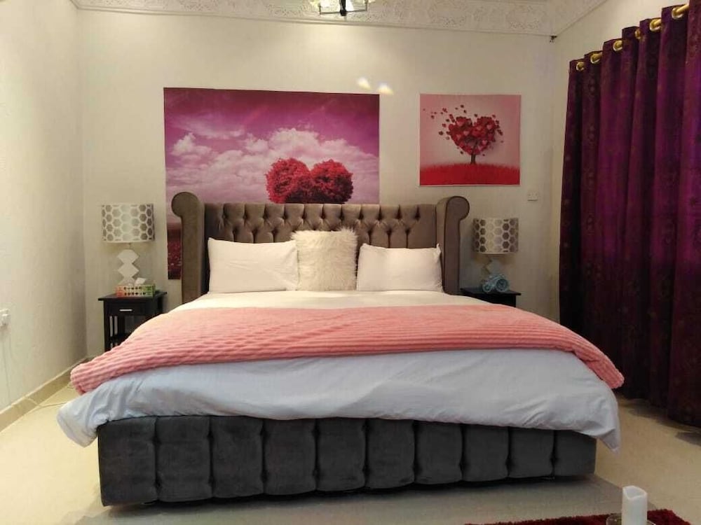 Tafadal in Ibra', Oman