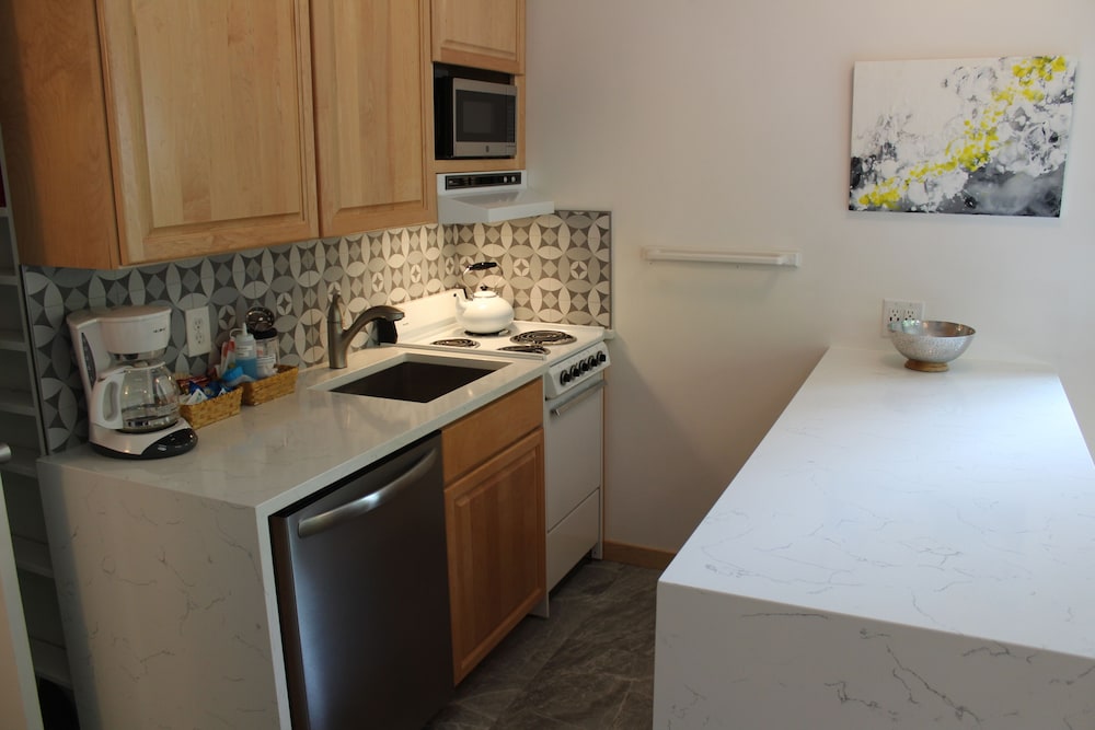 Crystal Chalets Condominiums at Crystal Mountain Ski Resort - photo 77