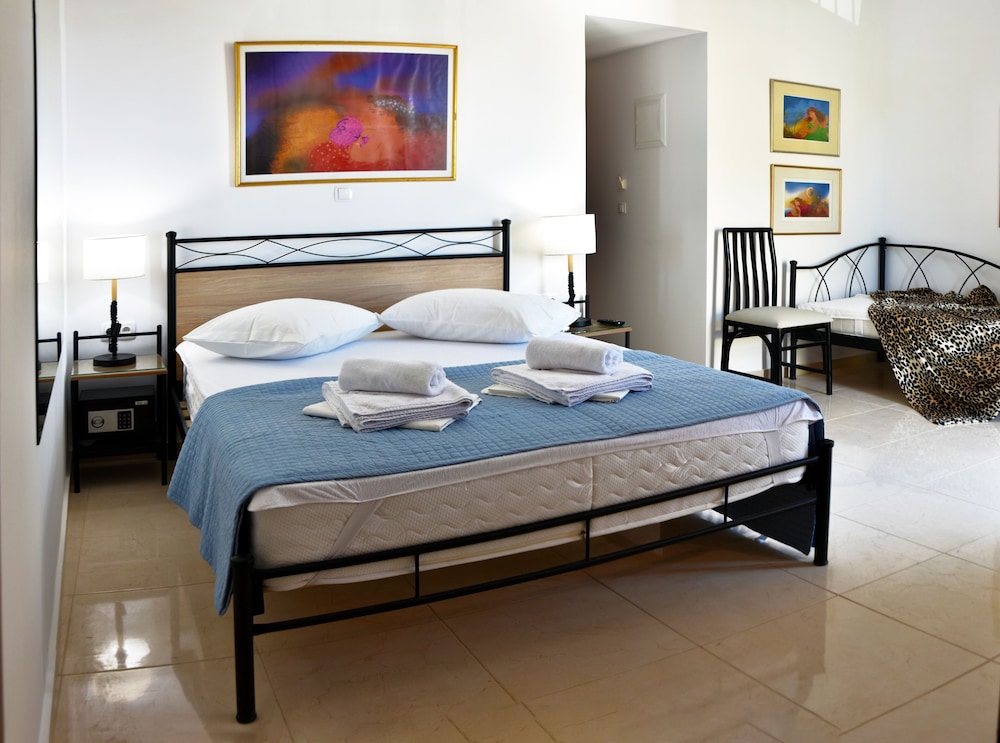 Porto Chania — Chania — photo 2