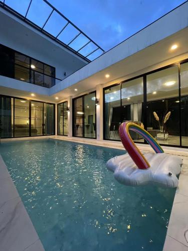 Sabai Sabai Villa in Chiang Mai at Nong Hoi — 4-Star Luxury Hotel in Chiang Mai, Thailand