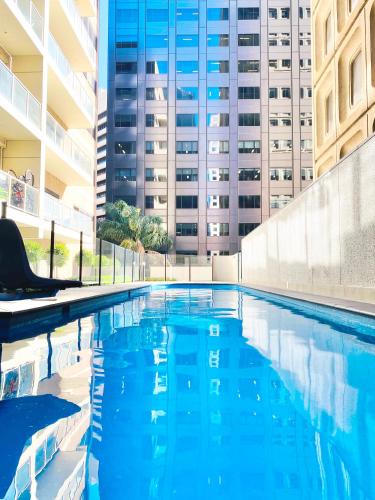 Bundled Bliss 2 bedroom Condo in Adelaide CBD — 4-Star Luxury Hotel in Adelaide, Australia