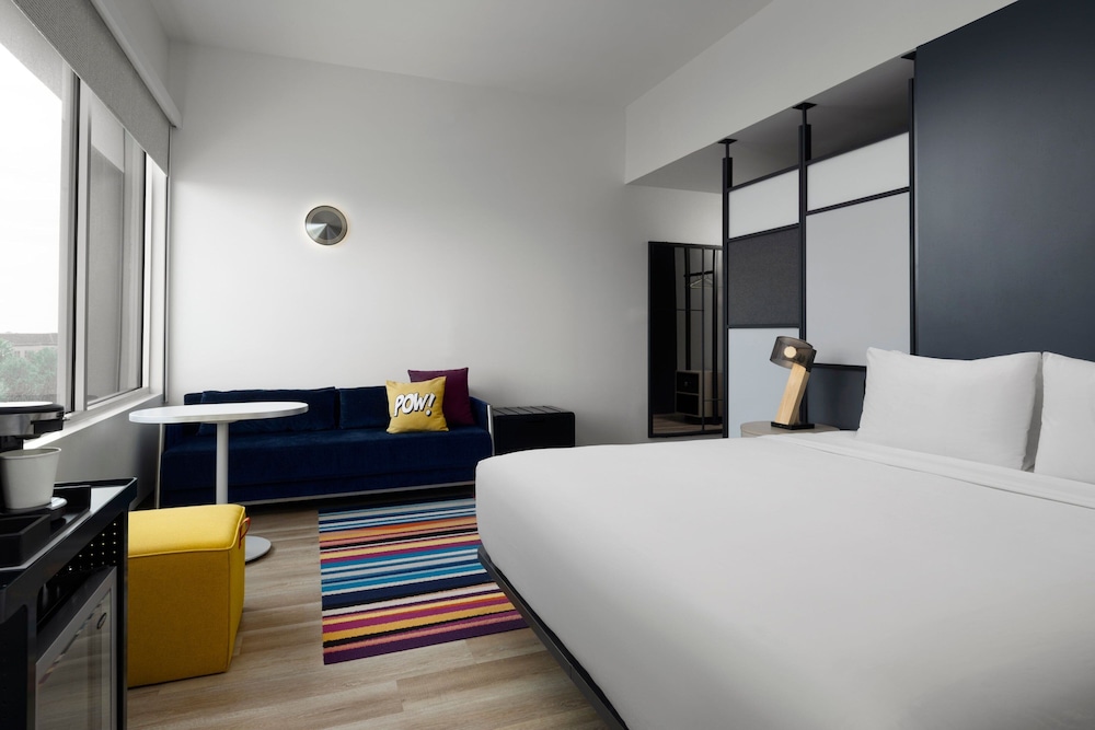 Aloft Orlando Lake Buena Vista - photo 12