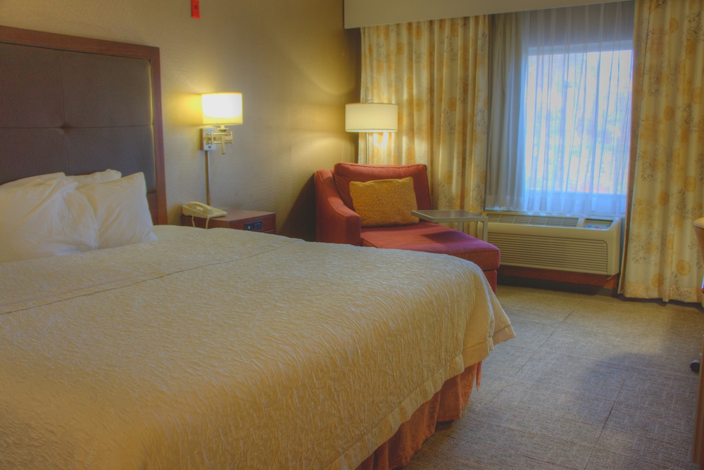 Wingate by Wyndham Steubenville - photo 6