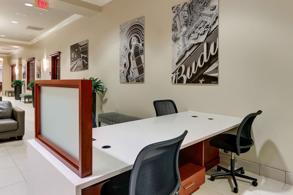 DoubleTree by Hilton St. Louis Forest Park - photo 28