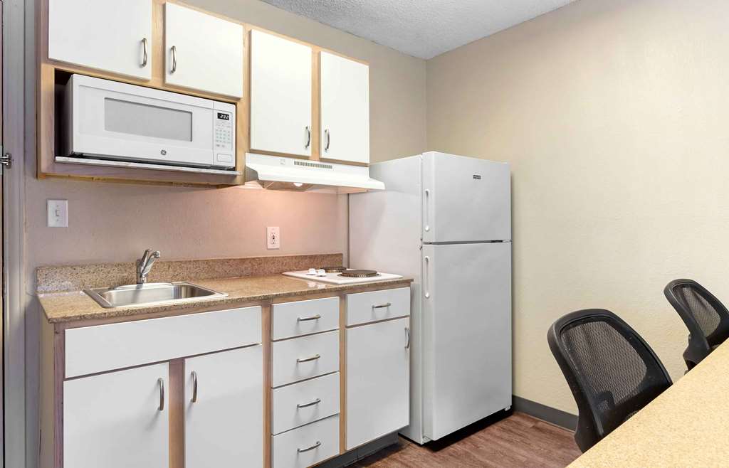 Extended Stay America Suites Houston Katy Freeway Energy Cor - photo 23
