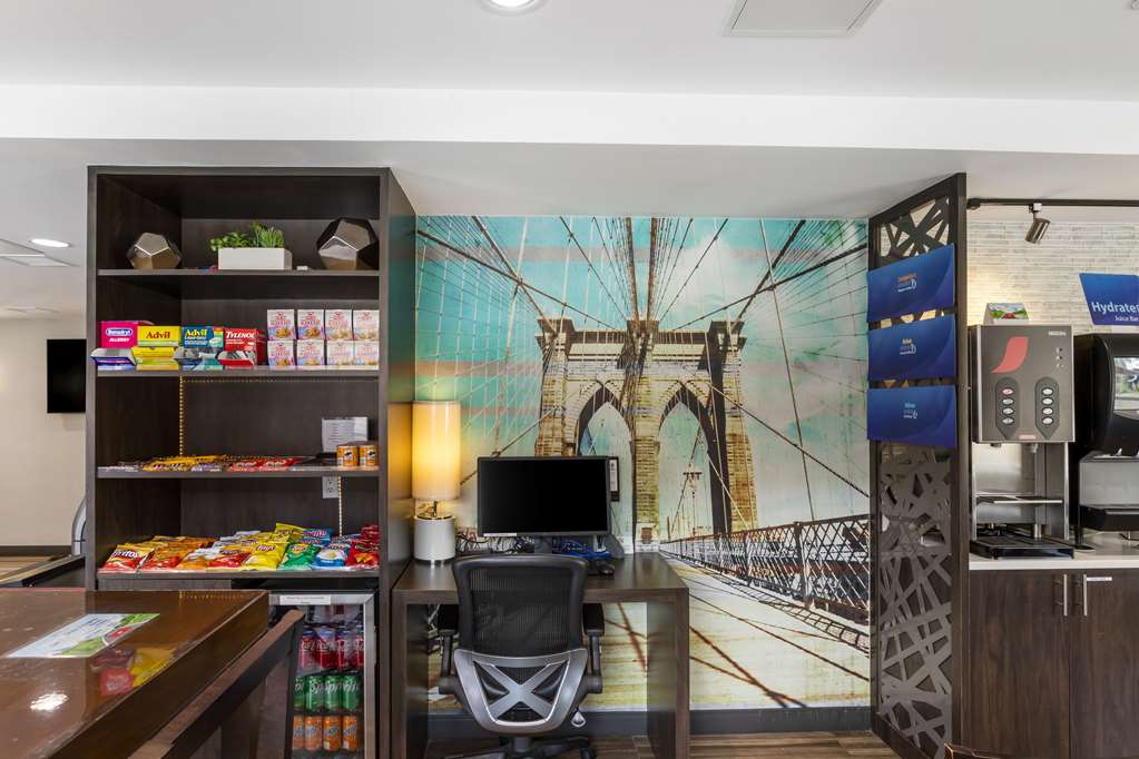 Best Western Brooklyn Coney Island Inn - photo 4