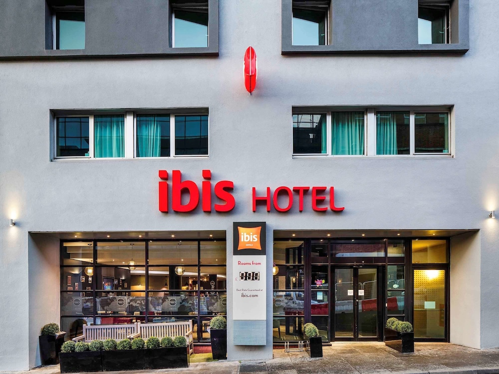 Ibis Glasgow City Centre Sauchiehall St in Glasgow, United Kingdom